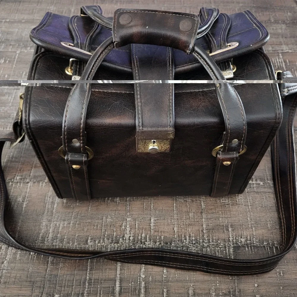 Vintage Leather Camera Bag With Flashes And Accessories